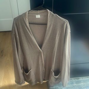 Poetry light weight sweater/top. Size 18 warm gray and tan.